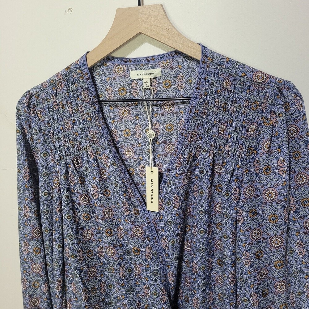 Max Studio Women's Crepe Shirtale Wrap Floral Print Surplice Blouse L - Picture 5 of 12